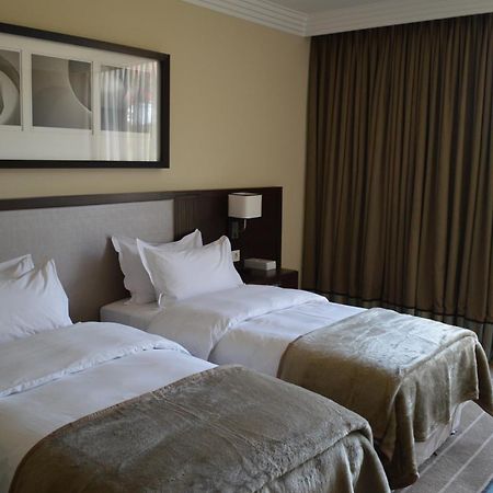 Pullman Lubumbashi Grand Karavia. Hotel Ngoại thất bức ảnh