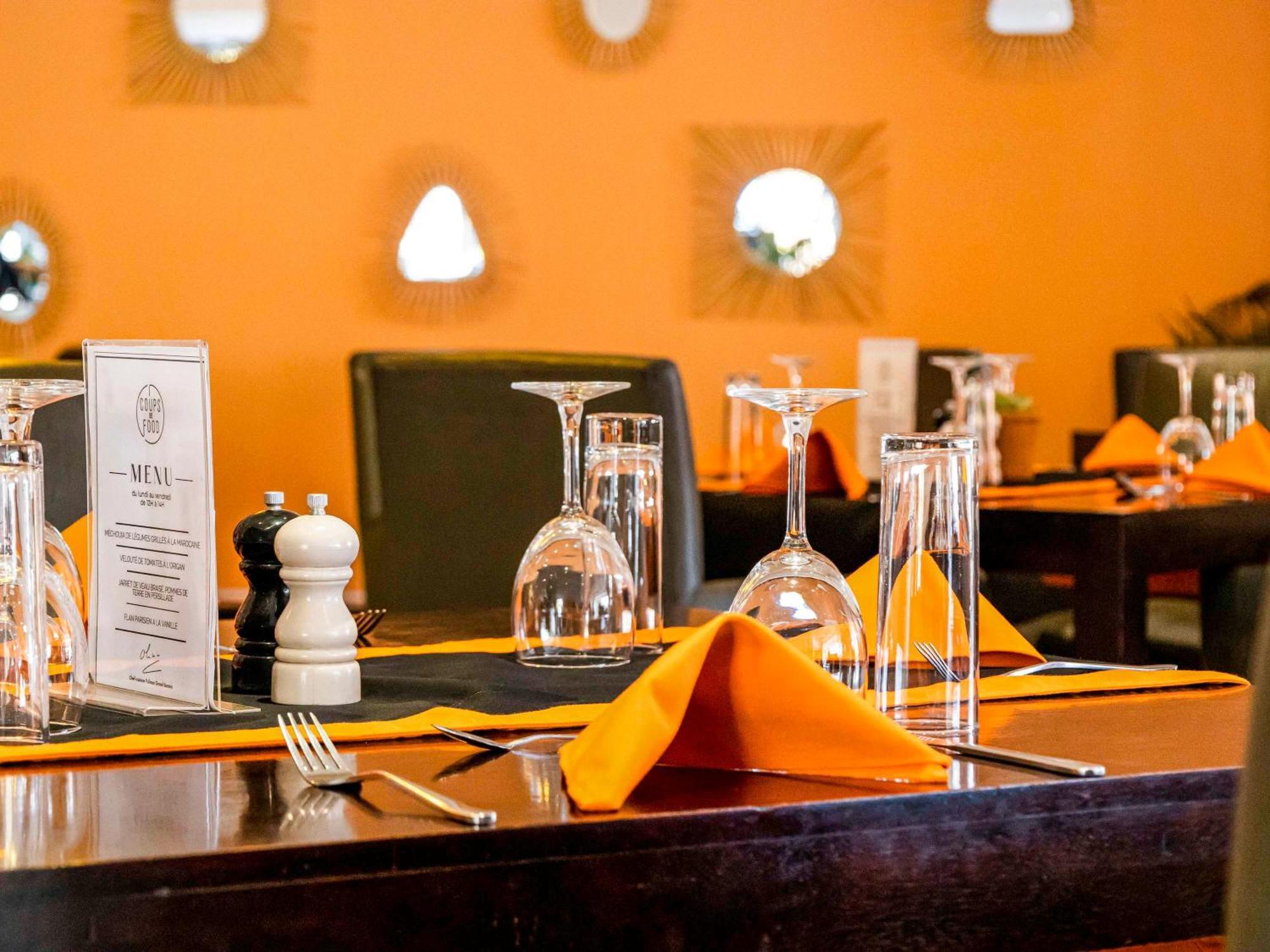 Pullman Lubumbashi Grand Karavia. Hotel Ngoại thất bức ảnh