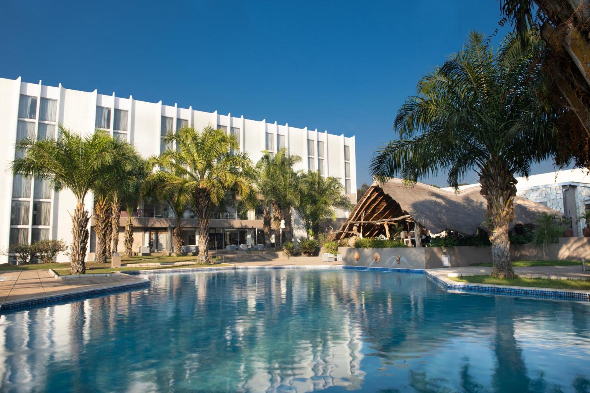 Pullman Lubumbashi Grand Karavia. Hotel Ngoại thất bức ảnh